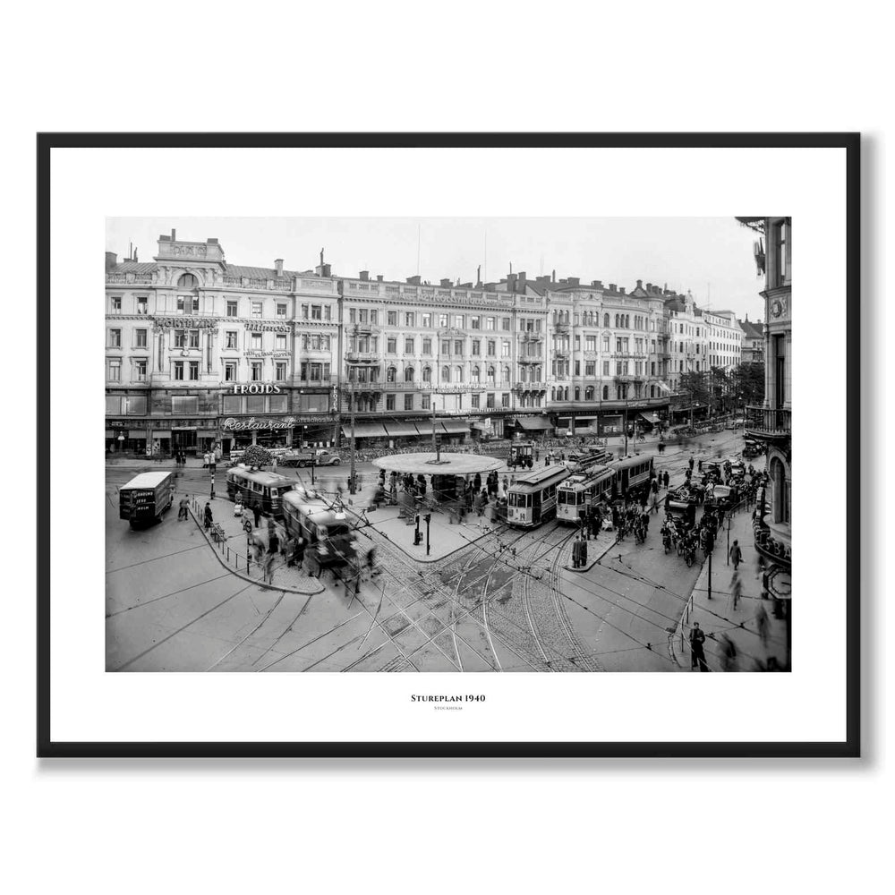 Stureplan 1940 som historisk Stockholmsposter från Historly – med vit kant och titel